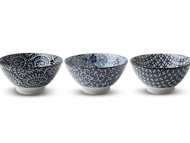 Blue on White Classic Pattern Noodle Bowl