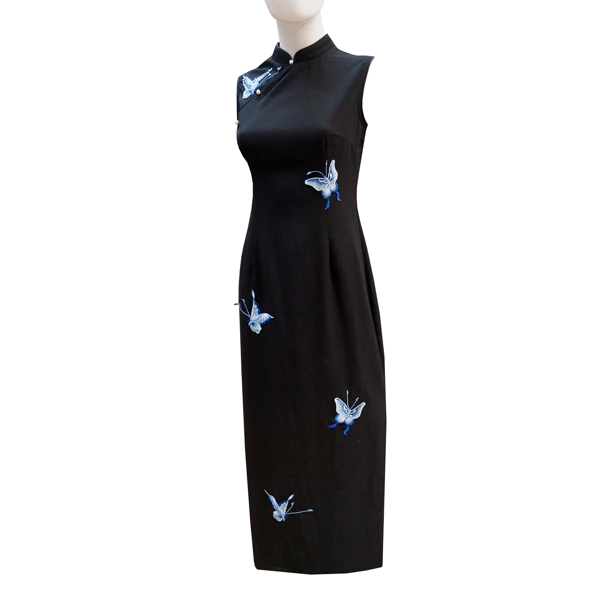 Sleeveless Ankle-Length Qipao with Butterfly Print - Onyx
